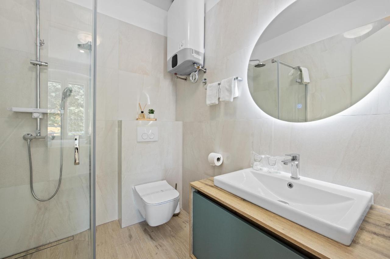 Giardini M Studio Apartments Pula Luaran gambar