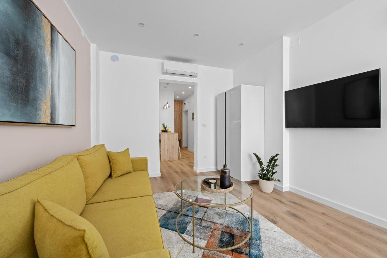 Giardini M Studio Apartments Pula Luaran gambar